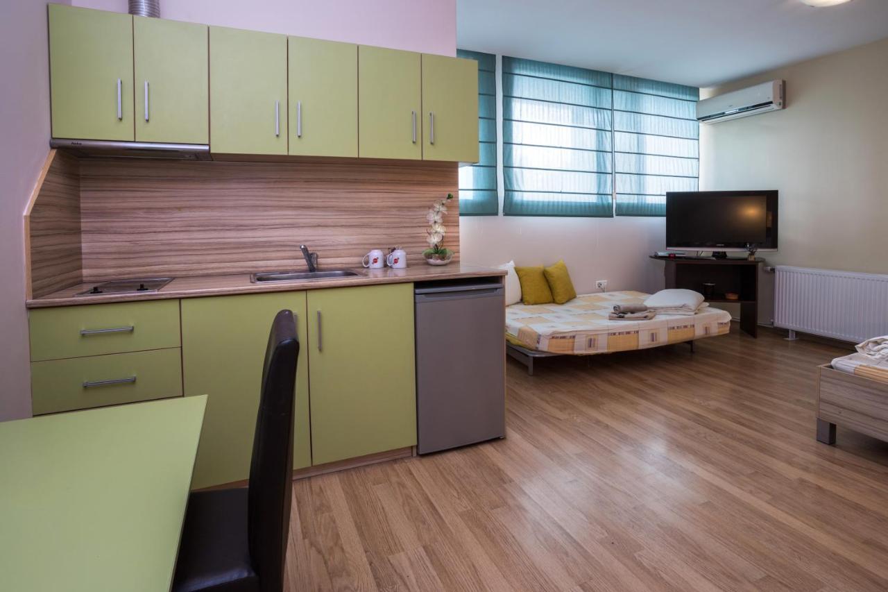 Hanovete Hotel Pliska Bagian luar foto
