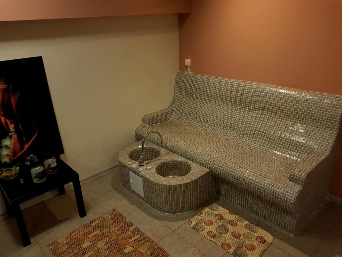Hanovete Hotel Pliska Bagian luar foto